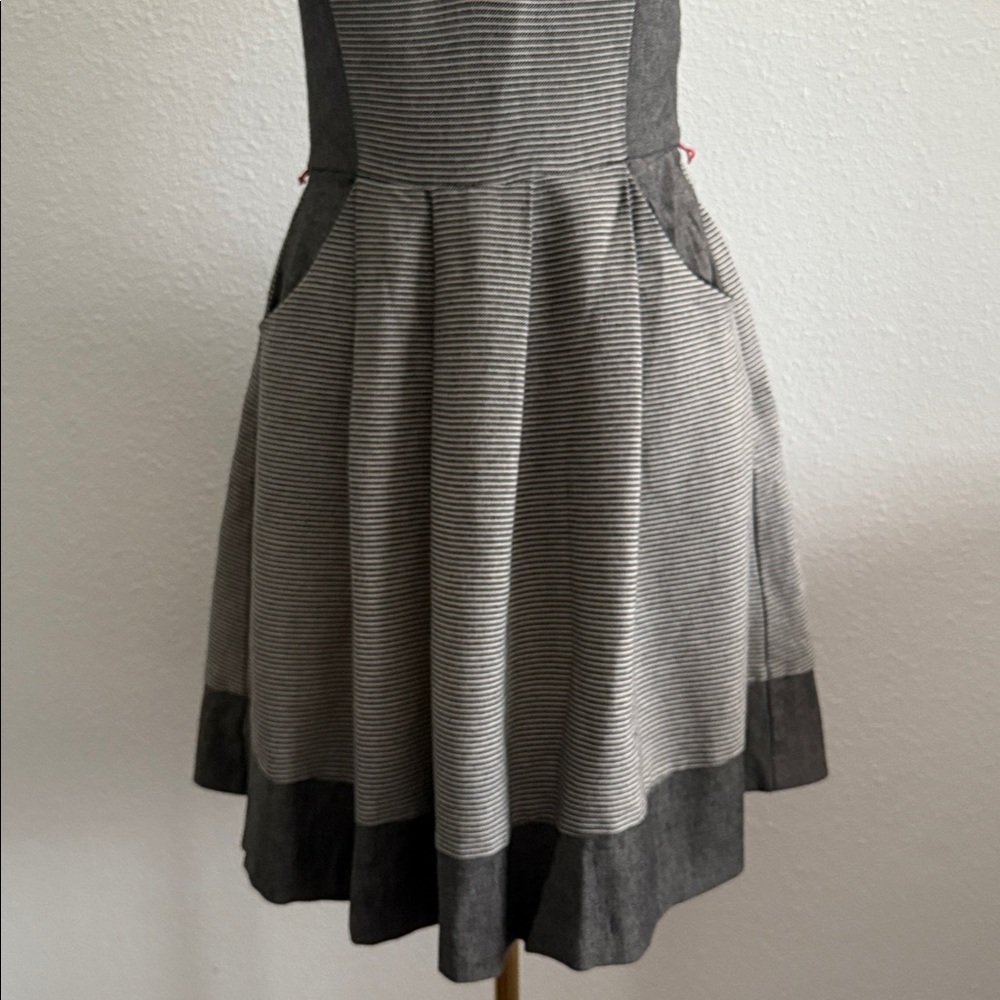 Eva Franco Grey and White Stripped Strapless Fit-And-Flare Dress - Picture 2 of 8